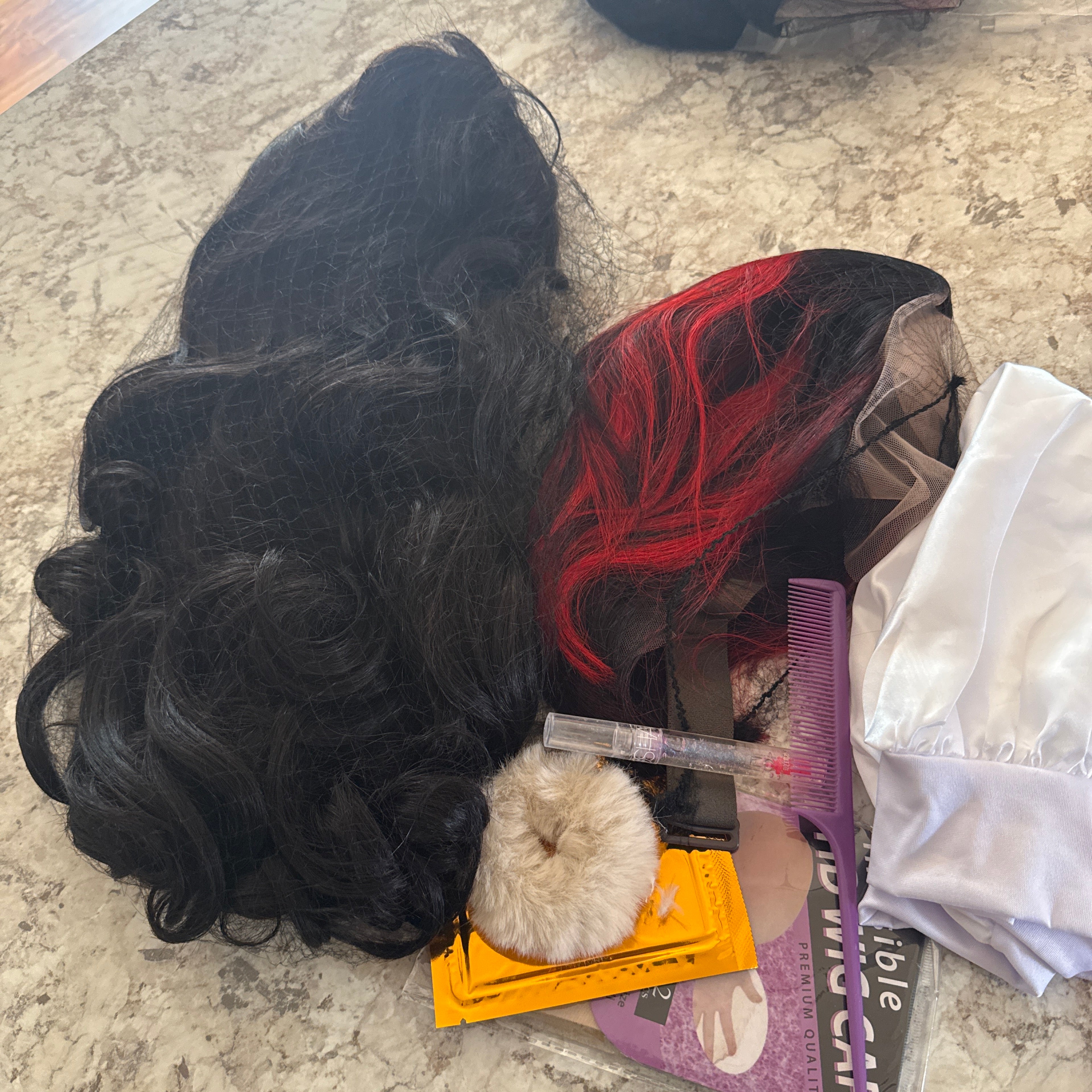 ❤️🖤 Black & Red Wig Deal ❤️🖤

Bundle includes:
• 13x4 26” Latisha Wig
• 13x4 8” Bob Wig

Both wigs are soft, full, and beginner friendly with a flawless look ✨
Perfect for switching between bold glam and classy bob styles 💋 Black and red wig deal #13*4