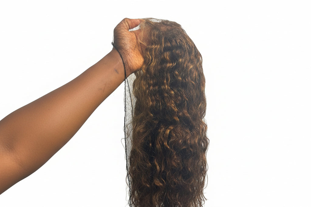 Arrena Luxe Premium Wig – Soft, Full & Natural Look ✨ 22 inch Ombre curly 2*4 Glueless Wig – Wet & Wavy | 100% Human Hair